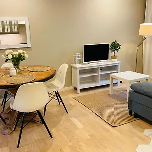 Lounge Club Apartmán