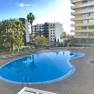 Enzo , Funchal (Madeira) Portugalia